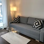 Lox Apartment