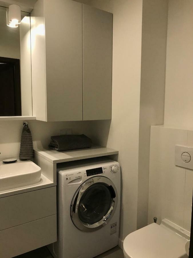 Apartment Lox *